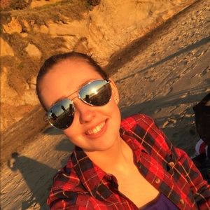 Meet your Posher, Catherine