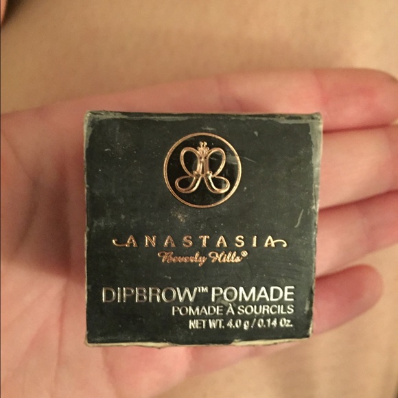 Anastasia Dip Brow Pomade Auburn
