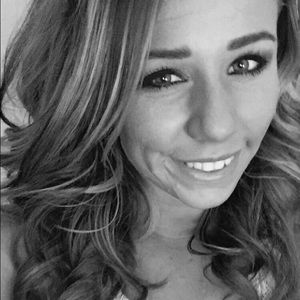 Meet your Posher, Hailey