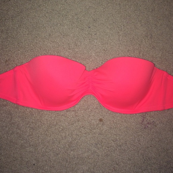 Pink bandeau, Victoria's Secret. 32D