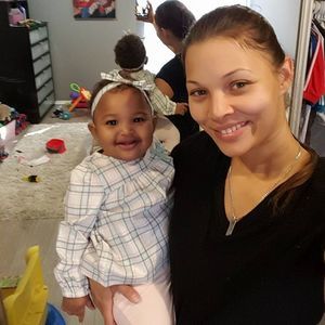 Meet your Posher, Corinne