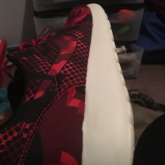 Sold - Picture 3 of 4