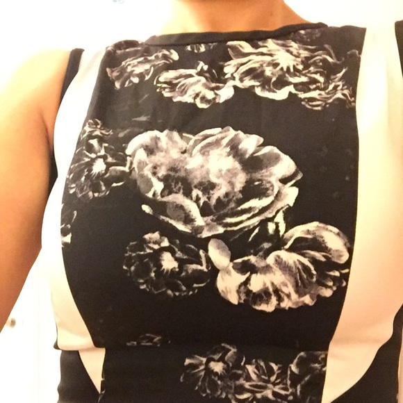 Cute dress from target prabal Gurung - Picture 3 of 3