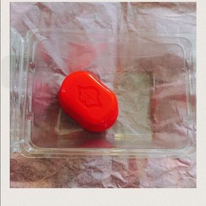 Lip plumper size Medium