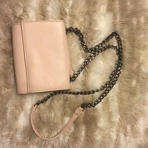 Pearl pink clutch chain purse