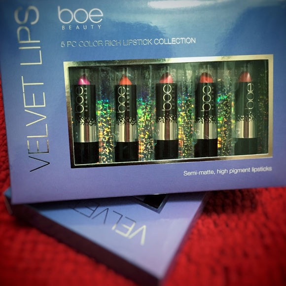 5-piece Matte Lipstick Set - Picture 2 of 2