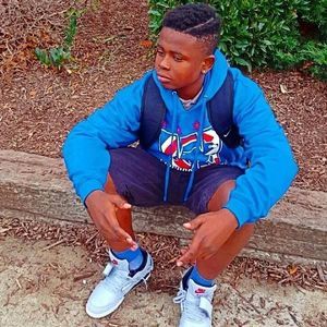 Meet your Posher, Shemar moss