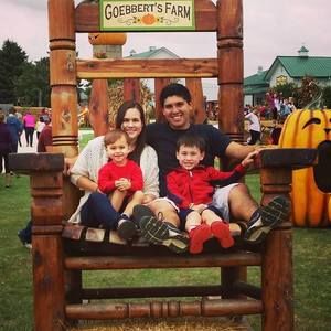 Meet your Posher, Leanna