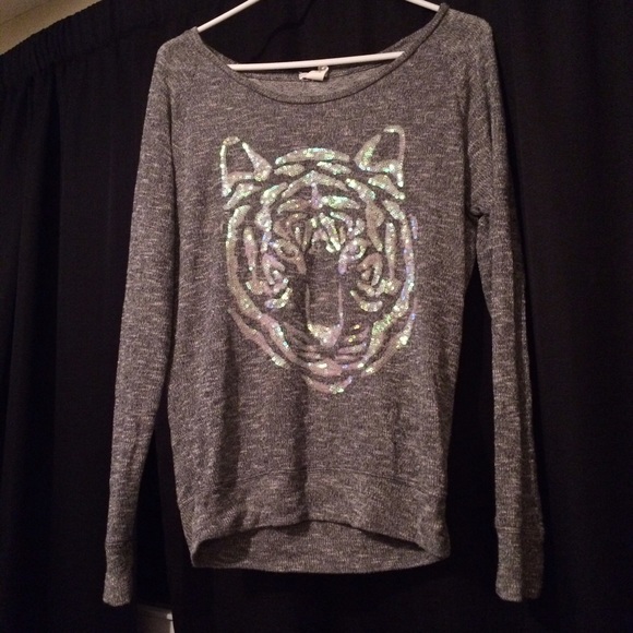 Aeropostale sequin tiger sweater
