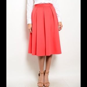 Lovely thick midi pleated skirt
