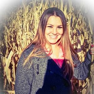 Meet your Posher, Tiffany