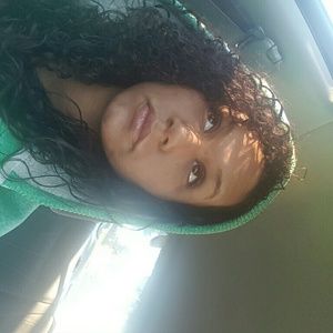 Meet your Posher, Ciara