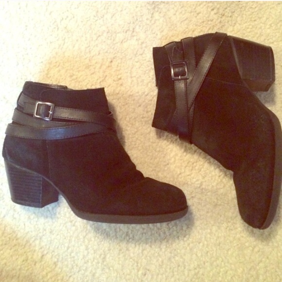 Black ankle boots