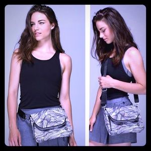 Lululemon Party Om Bag