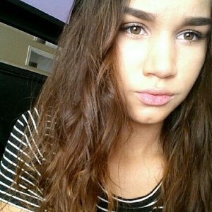 Meet your Posher, Mariana