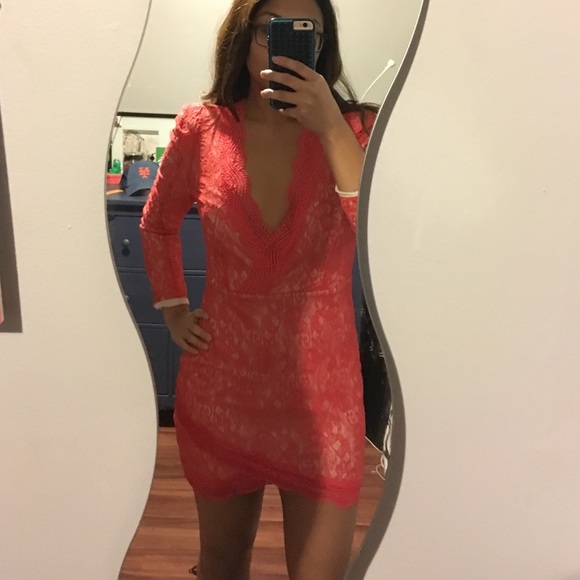 NWT lace dress 💫