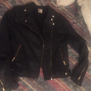 H&M black demin motorcycle jacket womens size 4