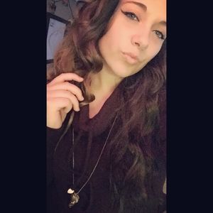 Meet your Posher, Mylyssa