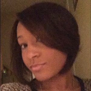 Meet your Posher, Letitia