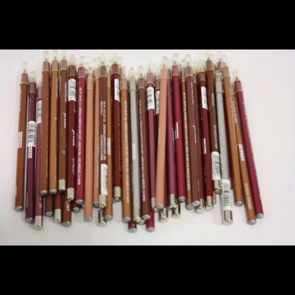 Lip liner