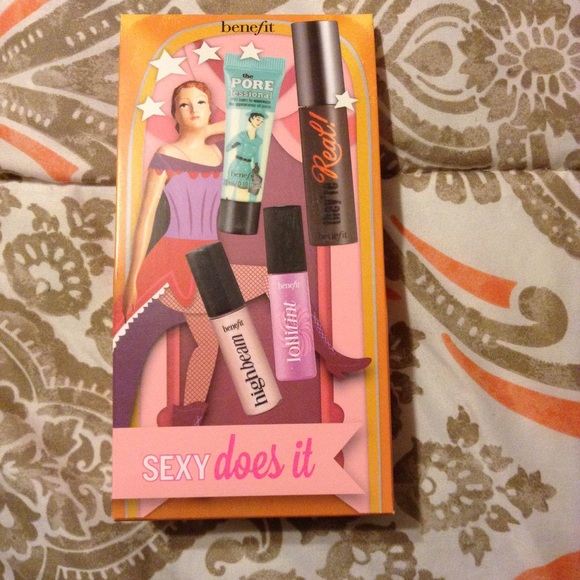 Sexy does it minis