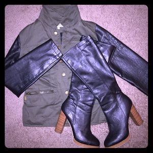 Cute JustFab Black stacked heel boots...Da' 💣!!!