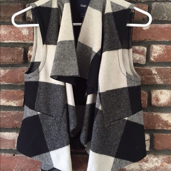 ISO Gap Plaid Wool Vest