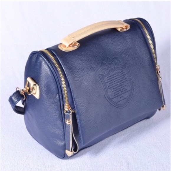 Dark blue pu leather top handled bag/ cross body - Picture 2 of 2