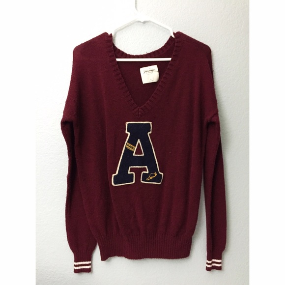 Abercrombie sweater