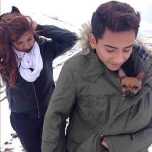 Meet your Posher, Alexis