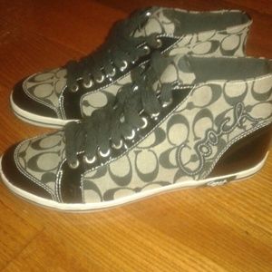 Authentic Coach men's shoe's sz 10B