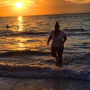 Meet your Posher, Lindsey