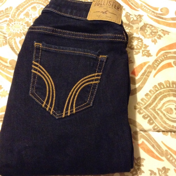 Hollister jeans