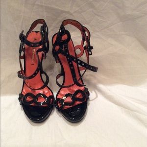 Via Spiga black patent leather strappy sandal
