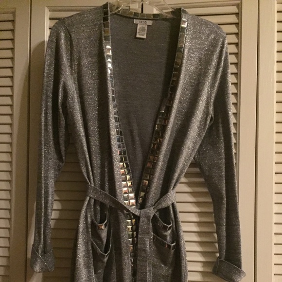Beautiful chic sweater
