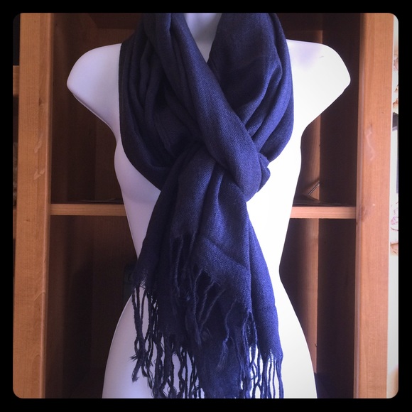Scarf❌❌SOLD❌❌