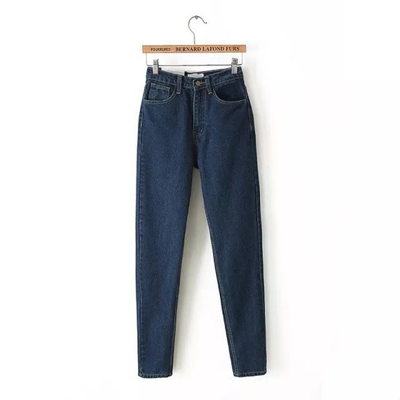 High waisted jeans