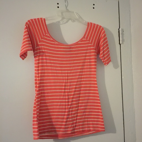 H.I.P Top - Picture 2 of 2