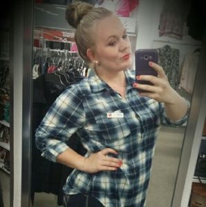 Meet your Posher, Amanda