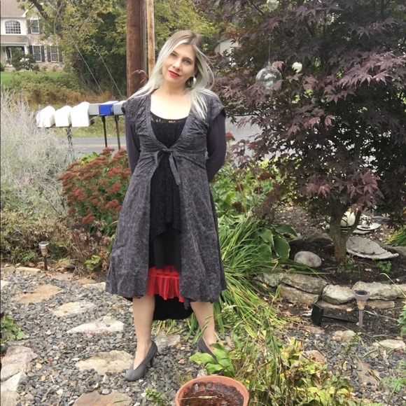 JUST MODELING MORE FAVORITE POSHMARK PURCHASES! - Picture 6 of 8