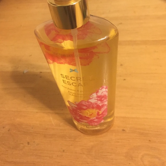 Victoria's Secret body spray