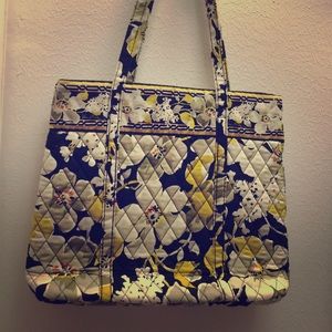 Vera Bradley Tote