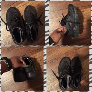 😽💀Nike Huaraches💀😽