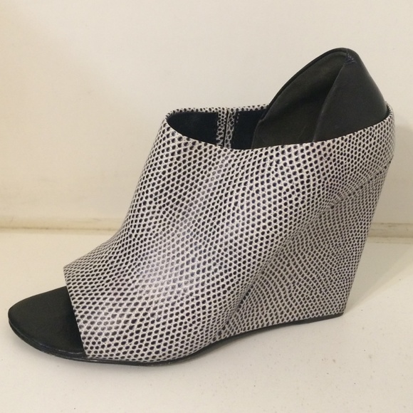 Alexander wang wedge boogies