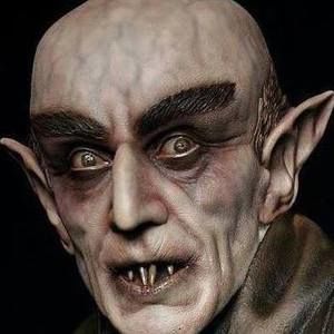 Meet your Posher, Kellie