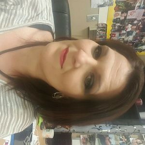 Meet your Posher, Heidi