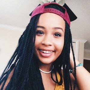 Meet your Posher, Jamila