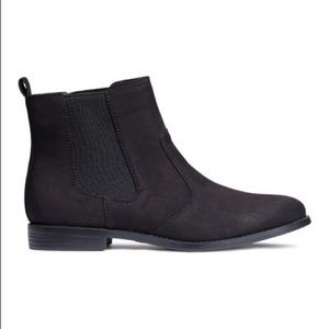 Chelsea boots