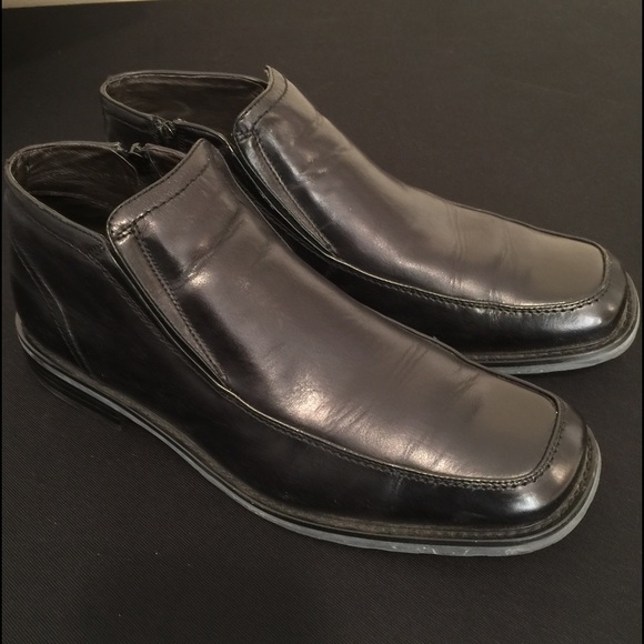 Size 11 - Florsheim Carson