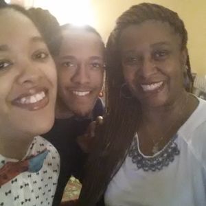 Meet your Posher, Daphne